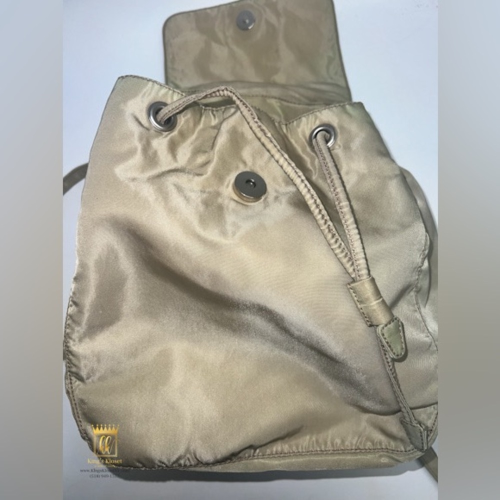 🤍SOLD🤍Prada backpack mini - Picture 9 of 13